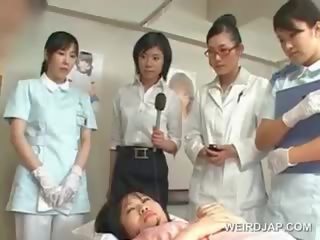 Asiatico bruna adolescent colpi pelosa johnson a il ospedale