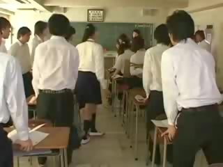 Japanisch fetisch seltsam flittchen