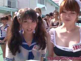 Cosplay japón adolescentes follando en sexgames