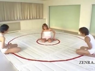 Subtitled japansk tan wrestler gjensidig onani