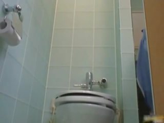 亚洲人 厕所 服务员 cleans 错 第六部分