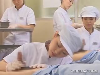Japonesa enfermera sorber corrida fuera de concupiscente eje
