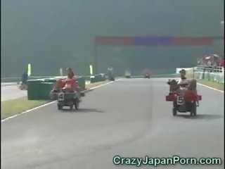 مجنون f1 اليابان الاباحية!